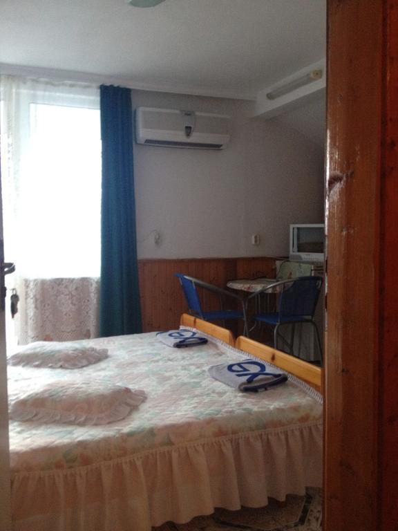 Central Guesthouse Nesebar Exterior photo