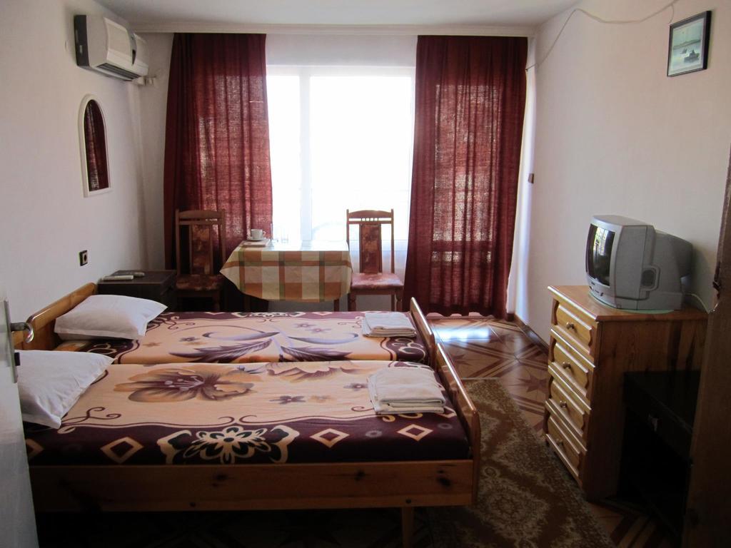 Central Guesthouse Nesebar Exterior photo